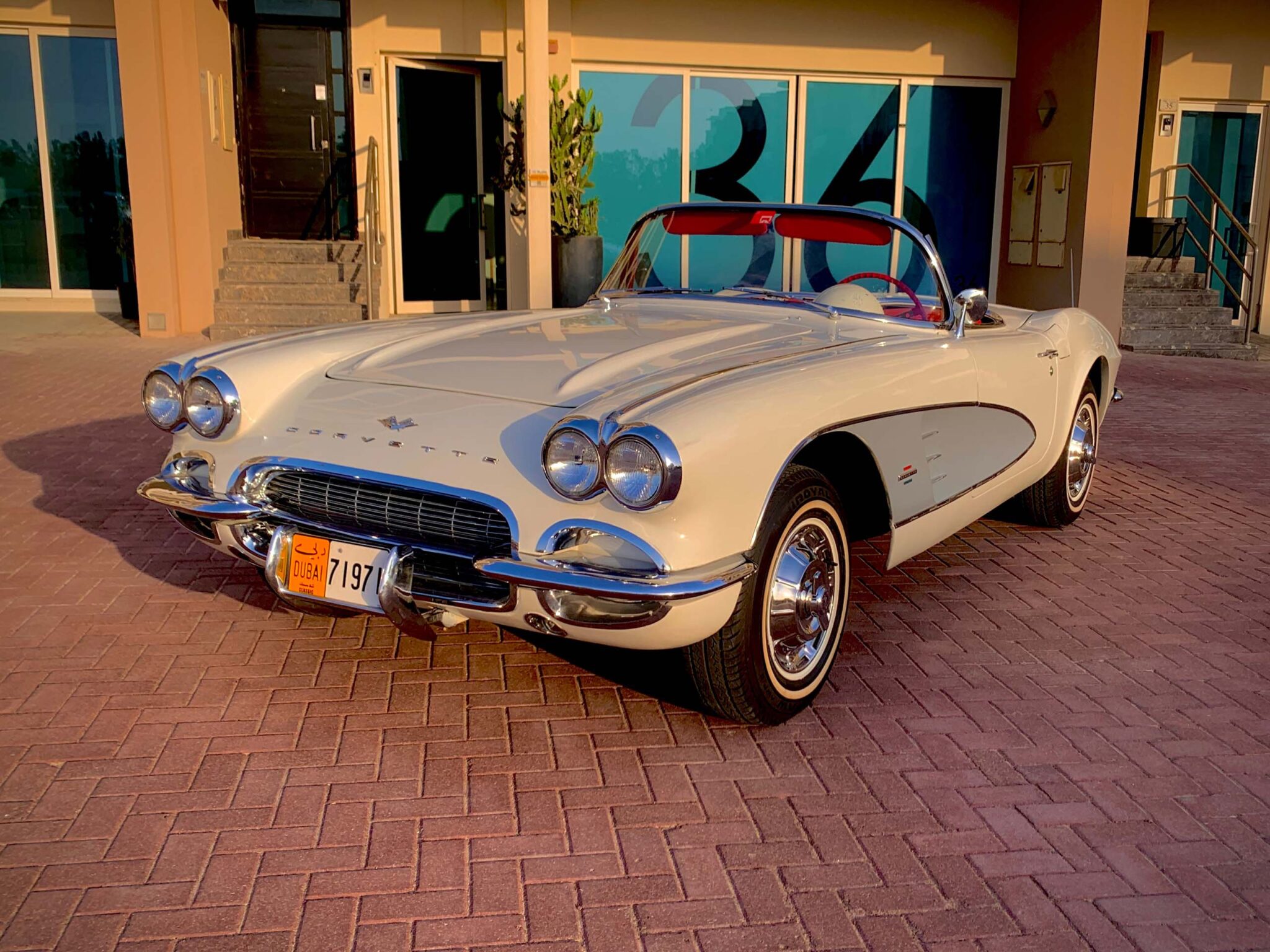 Buying a Classic Car from the US to the UAE: The Complete Guide