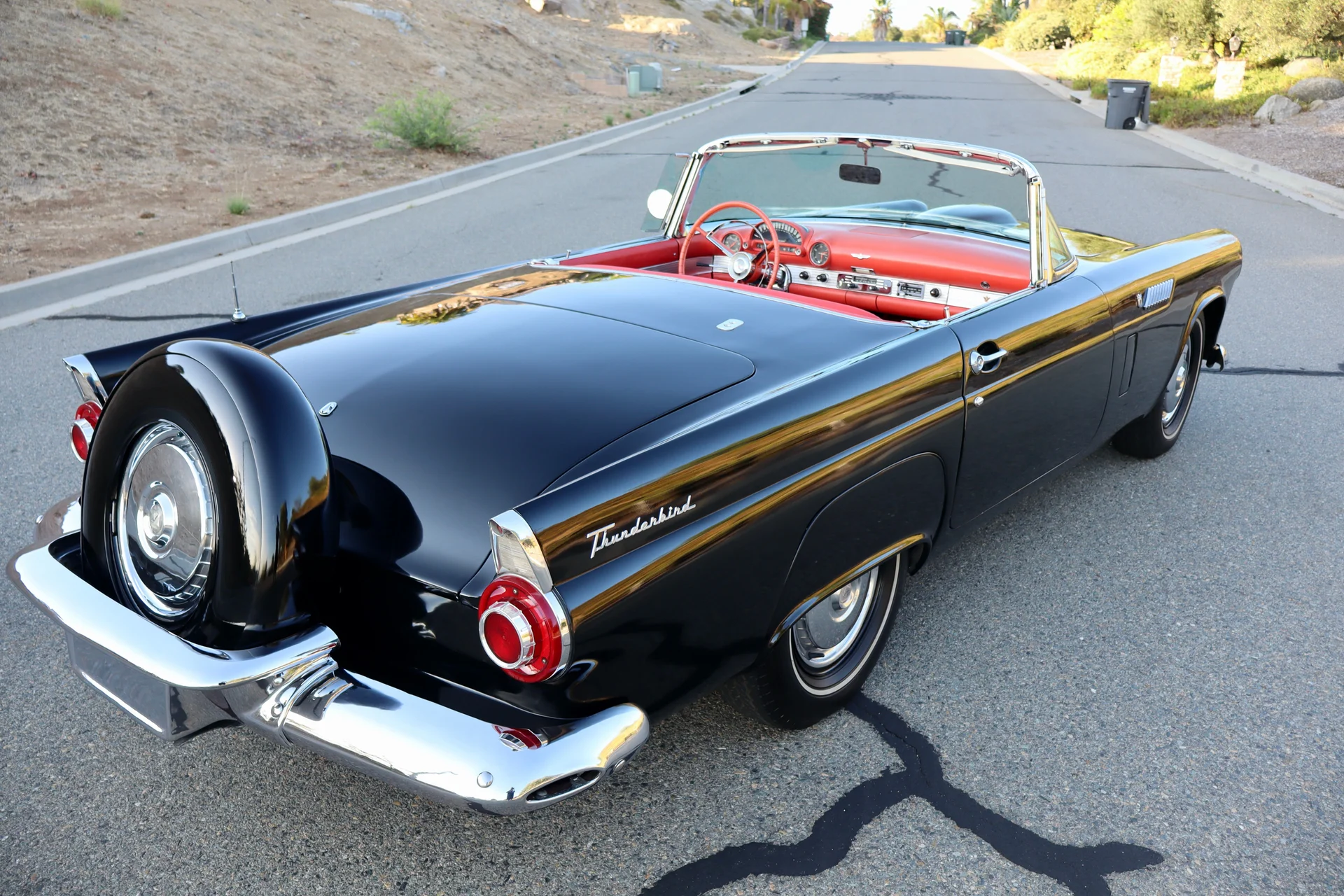 1956 Ford Thunderbird — photo 10 of 16