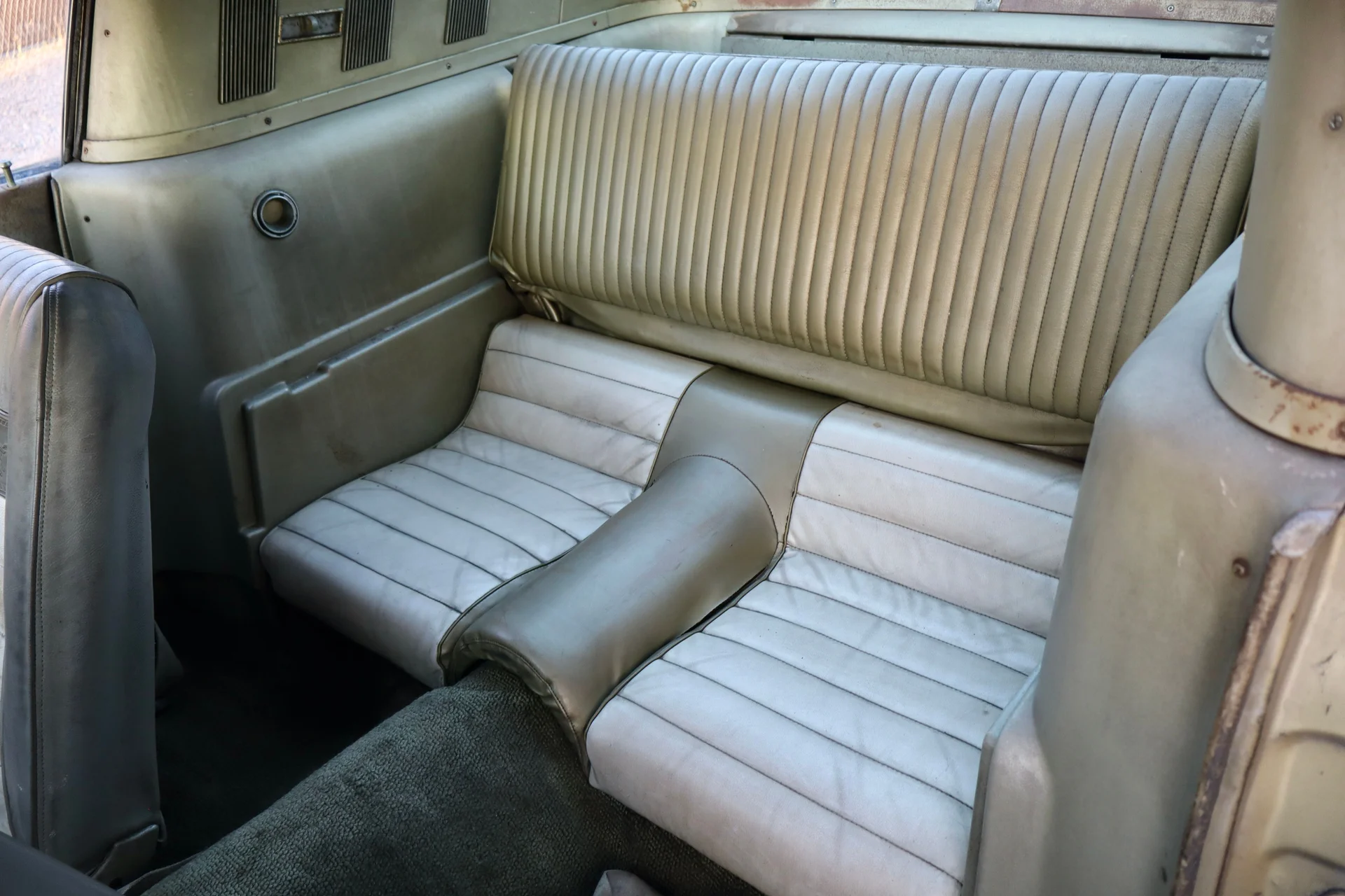 1965 Ford Mustang — photo 20 of 29