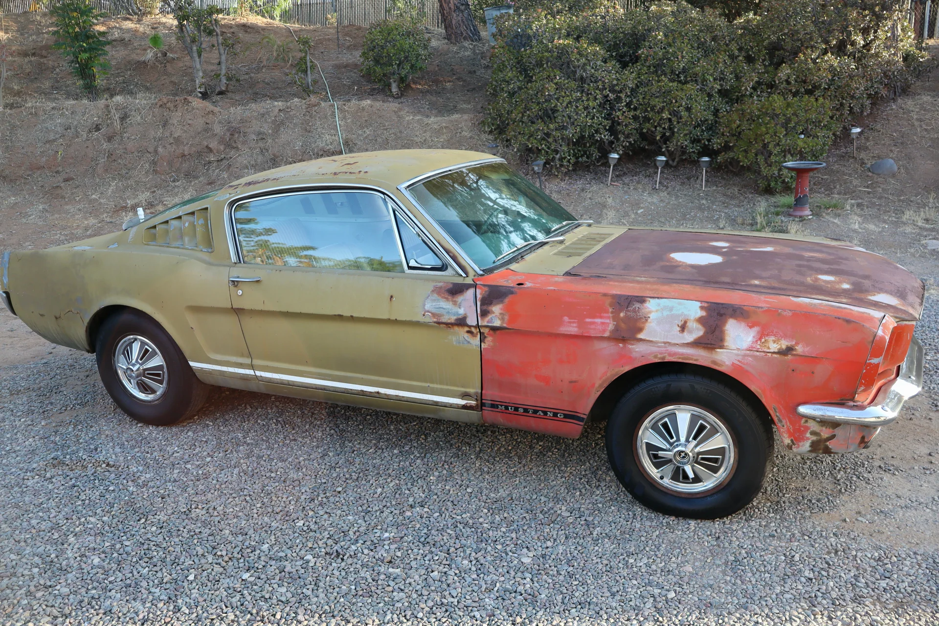 1965 Ford Mustang — photo 28 of 29
