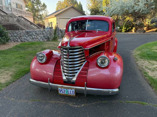 1938 Oldsmobile Custom Club Coupe — photo 10 of 20