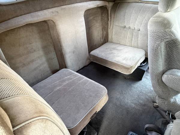 1938 Oldsmobile Custom Club Coupe — photo 15 of 20
