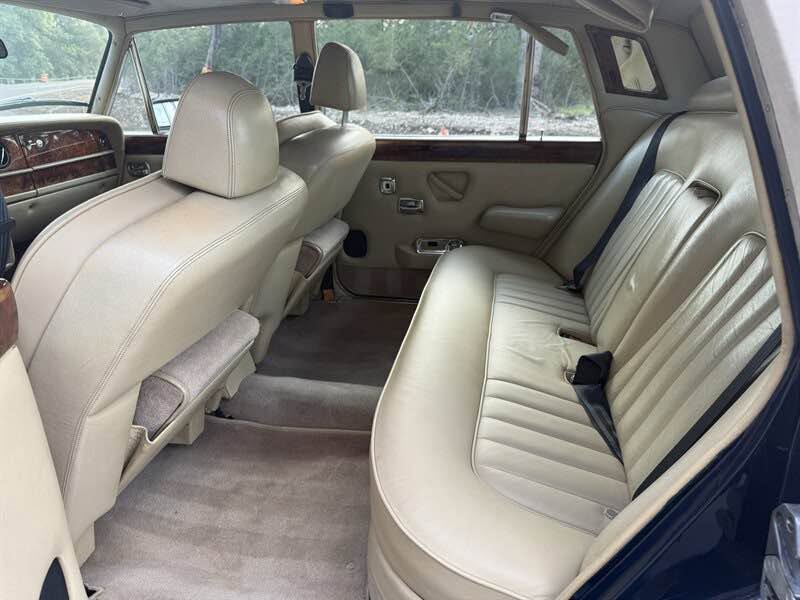 1980 Rolls Royce Silver Wraith II — photo 11 of 12