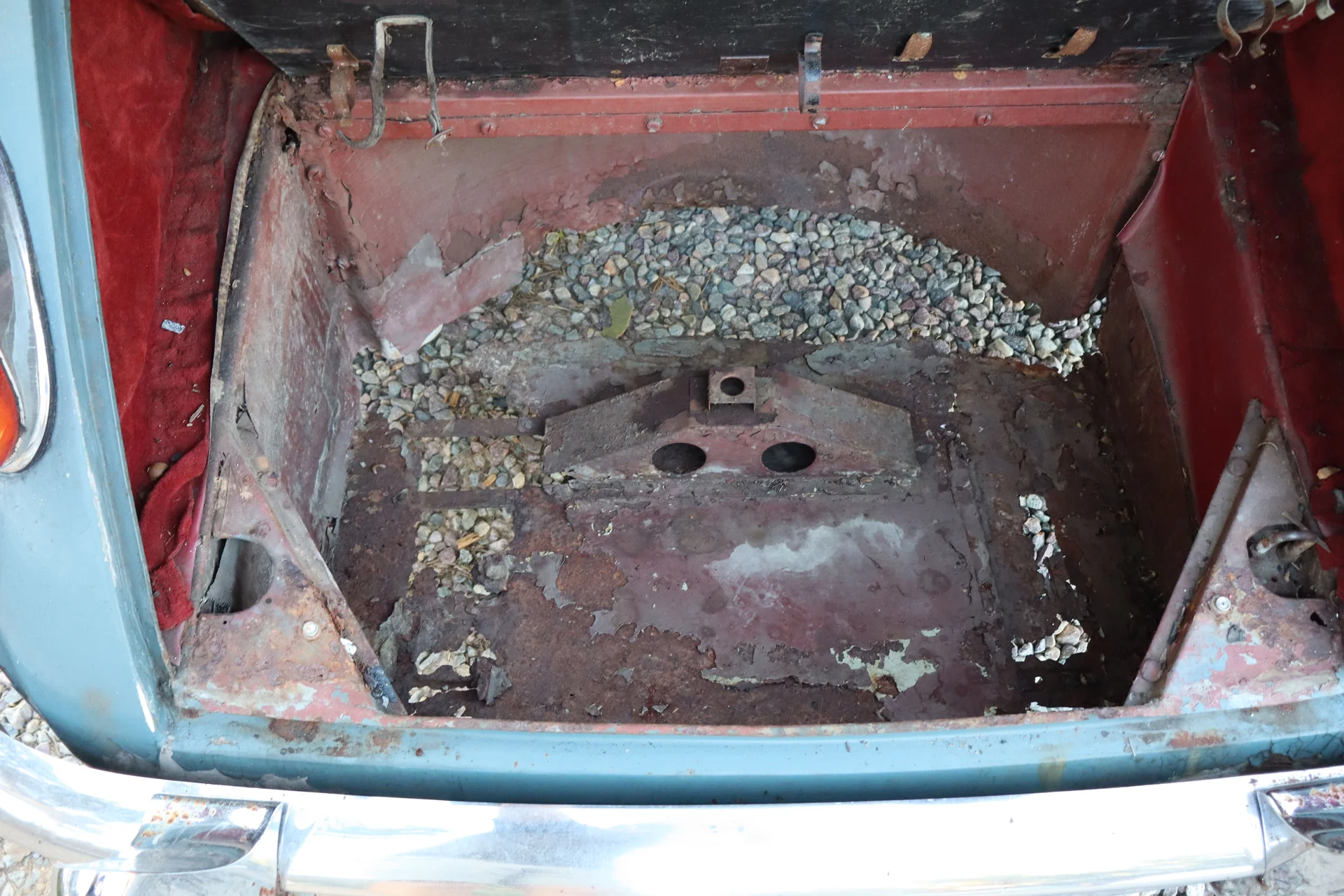 1959 Jaguar XK150 — photo 6 of 16
