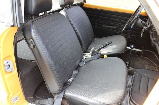 1973 Volkswagen Karmann Ghia — photo 16 of 21